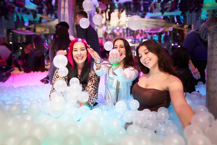 The Original Shoreditch Pub Crawl - Photo 1 of 20